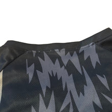 画像をギャラリービューアに読み込む, Soccer jersey